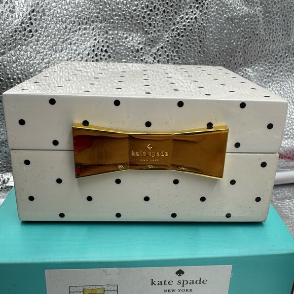 kate spade Other - Kate spade jewelry box